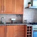 Apartament Center I *